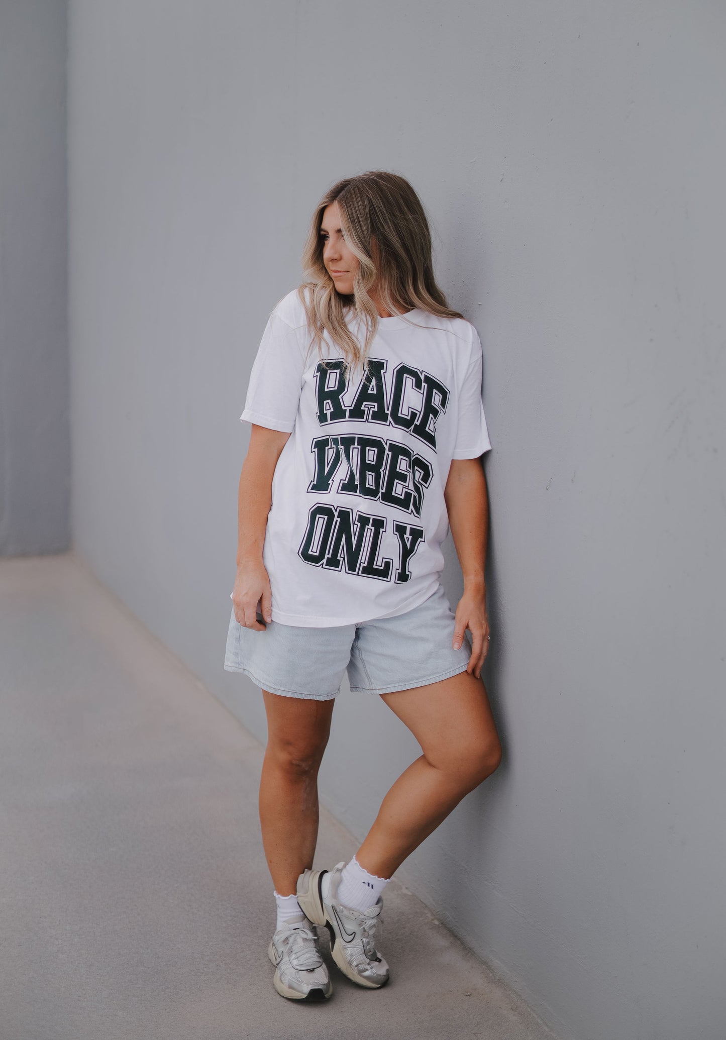 Race Vibes Only